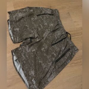 RVCA Men's Brown Camo Athletic Shorts